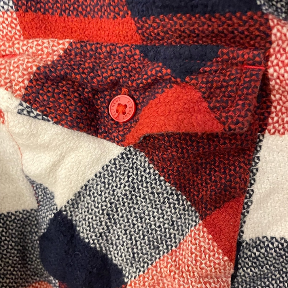 Ladies element button up top - Picture 4 of 5